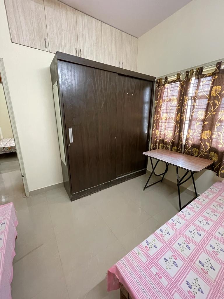 Rachel PG Room